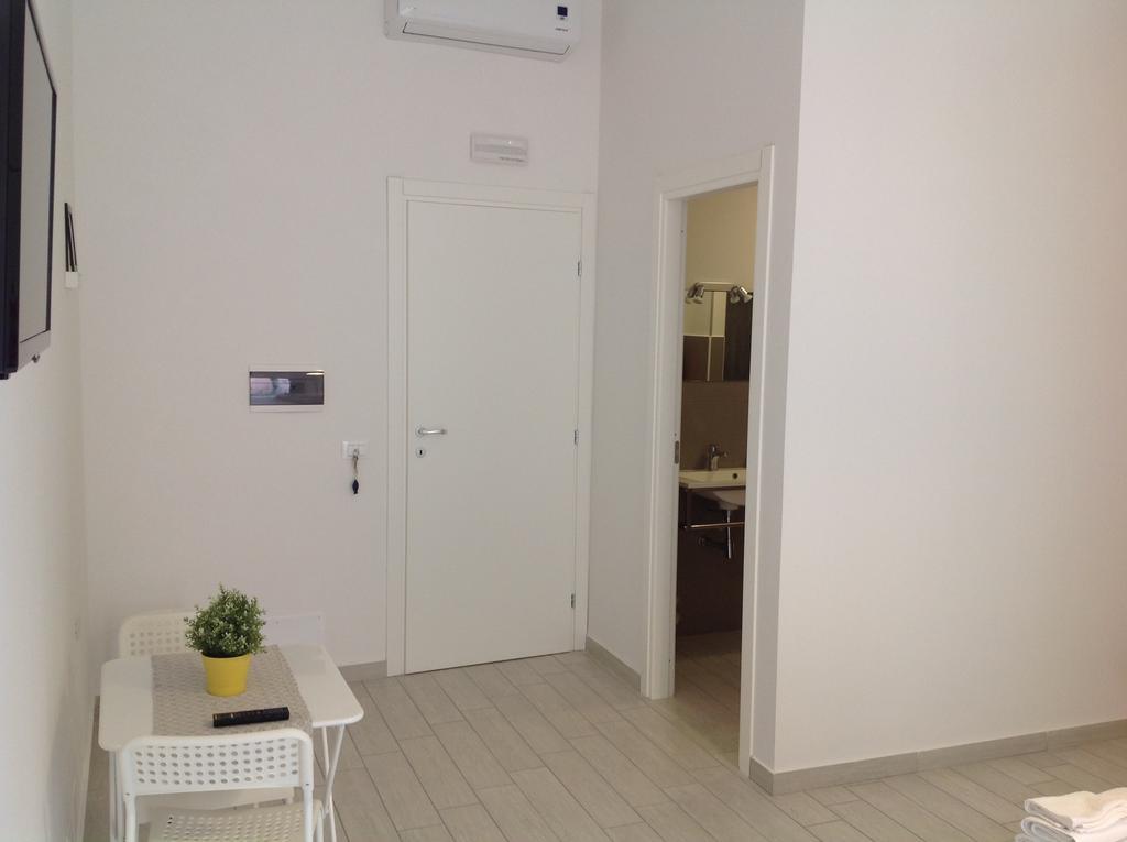 Torrearsa 17 Bed and Breakfast Trapani Buitenkant foto